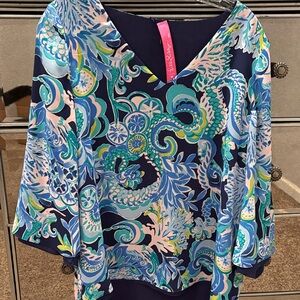 NWT Lilly Pulitzer Reversible V Neck Top M
